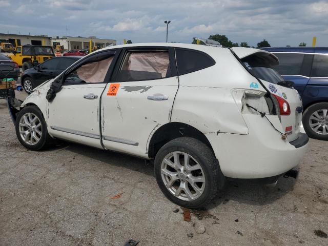 JN8AS5MT9DW520656 - 2013 NISSAN ROGUE S WHITE photo 4