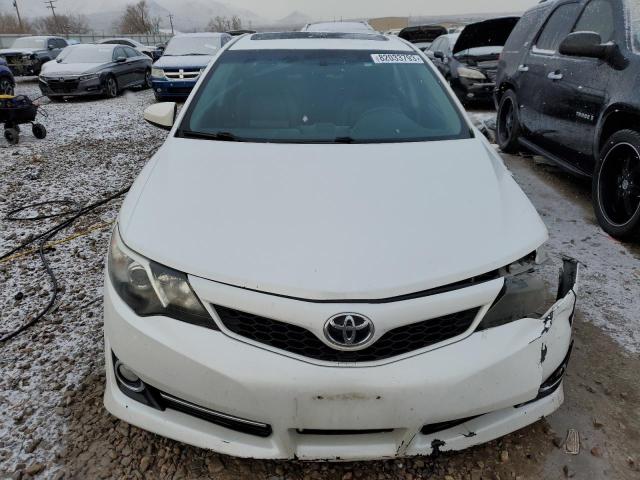 4T1BF1FK6CU622343 - 2012 TOYOTA CAMRY BASE WHITE photo 5