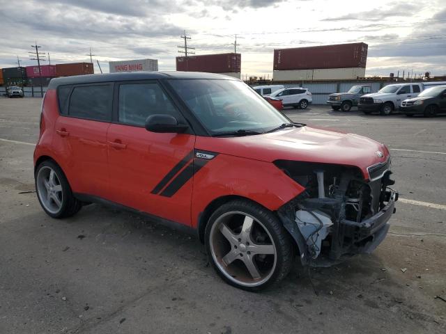 KNDJP3A54G7309032 - 2016 KIA SOUL + RED photo 4