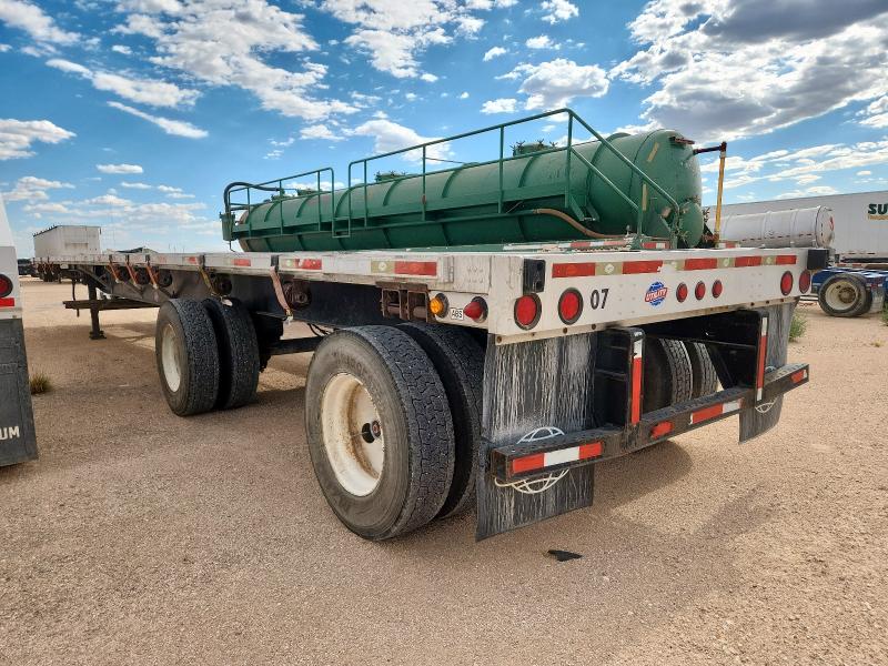 1UYFS2480CA395166 - 2012 UTILITY TRAILER Серебристый фото 3