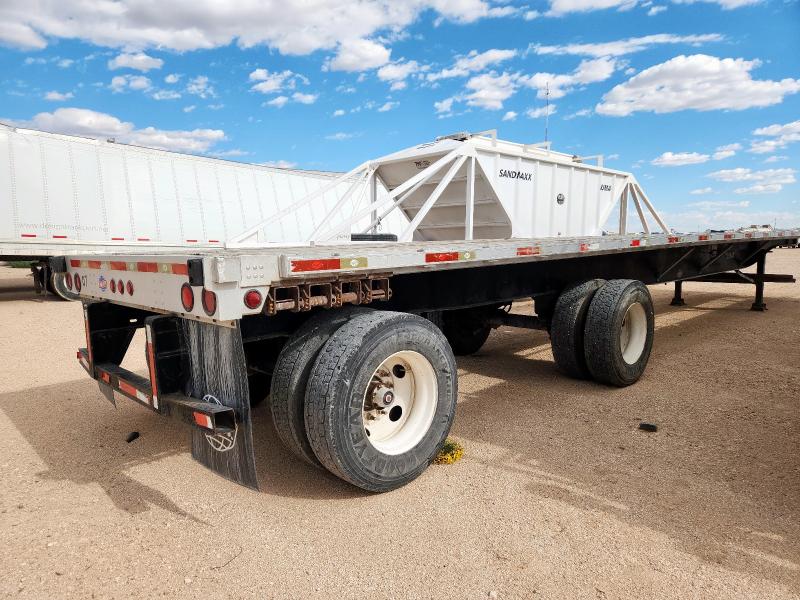 1UYFS2480CA395166 - 2012 UTILITY TRAILER Серебристый фото 4