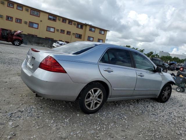 1HGCM56747A159712 - 2007 HONDA ACCORD EX 银色 照片 3