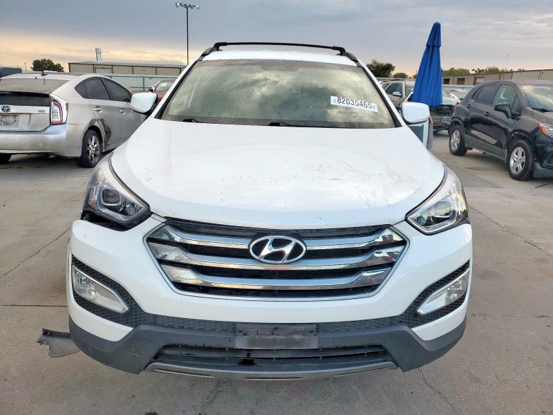 5XYZU3LB6GG316324 - 2016 HYUNDAI SANTA FE S Білий фото 5