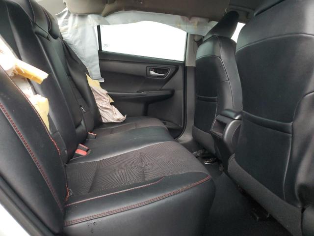 4T1BF1FK1HU405919 - 2017 TOYOTA CAMRY LE WHITE photo 10