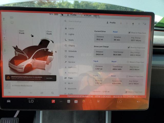 7SAYGDEE8TA448714 - 2026 TESLA MODEL Y WHITE photo 9