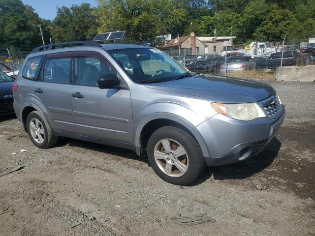 JF2SHABC6BH717295 - 2011 SUBARU FORESTER 2.5X Серебристый фото 4