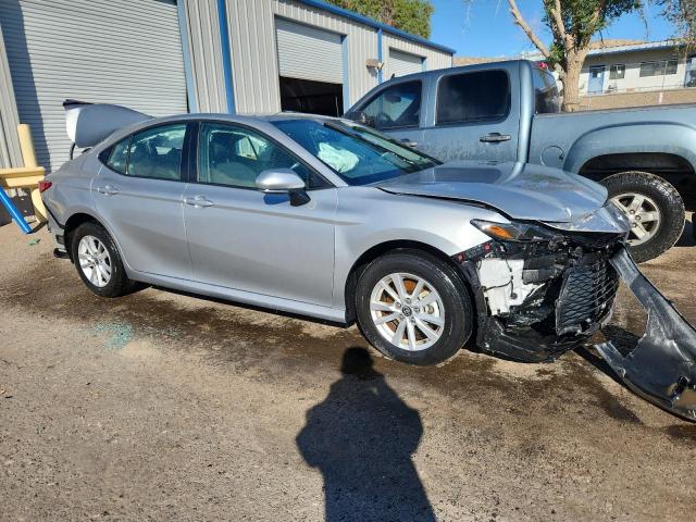 4T1DAACKXSU000189 - 2025 TOYOTA CAMRY XSE 银色 照片 4