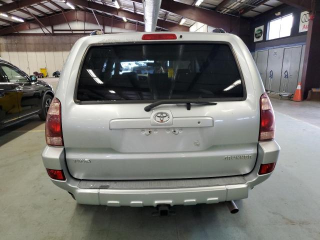 JTEBU14R750075485 - 2005 TOYOTA 4RUNNER SR5 SILVER photo 6