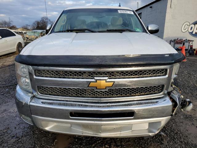 3GCPCSE06DG210002 - 2013 CHEVROLET SILVERADO C1500 LT WHITE photo 5