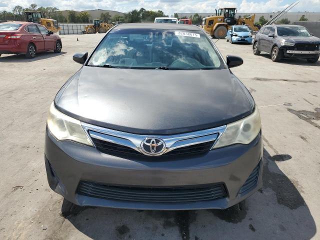 4T1BF1FK7CU023158 - 2012 TOYOTA CAMRY BASE GRAY photo 5