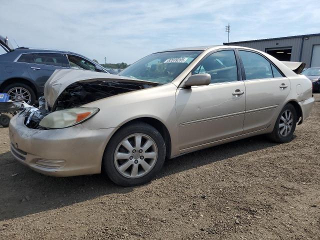 2002 TOYOTA CAMRY LE, 