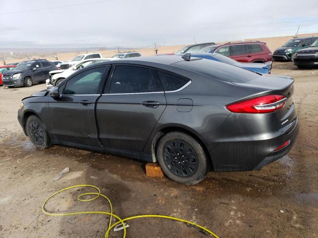 3FA6P0G71LR249586 - 2020 FORD FUSION S GRAY photo 2