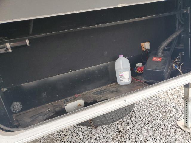 5SFSG3628CE241369 - 2012 HEARTLAND GREYSTONE 白色 照片 7