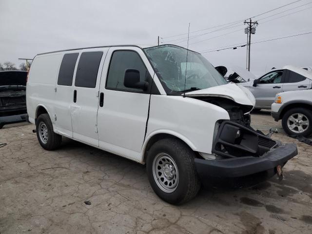 1GCFG15X391177490 - 2009 CHEVROLET EXPRESS G1 WHITE photo 4