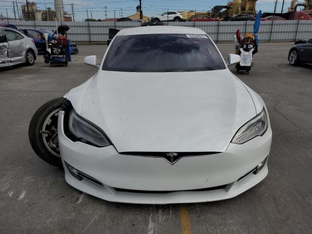 5YJSA1E24HF190663 - 2017 TESLA MODEL S WHITE photo 5
