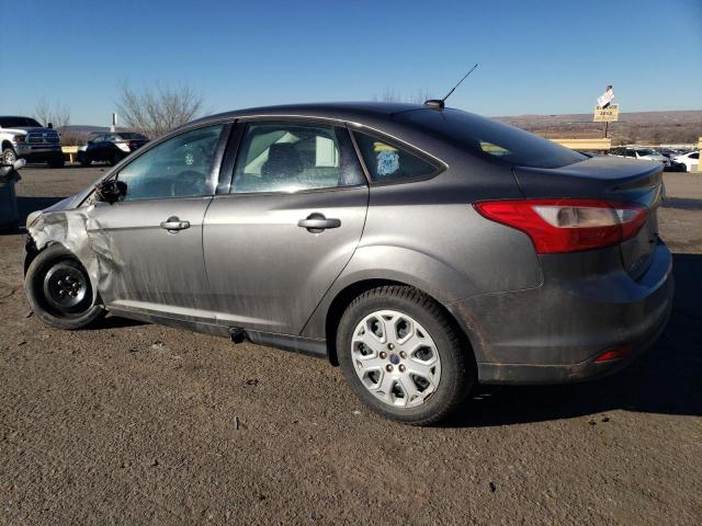 1FAHP3F21CL330215 - 2012 FORD FOCUS SE GRAY photo 2