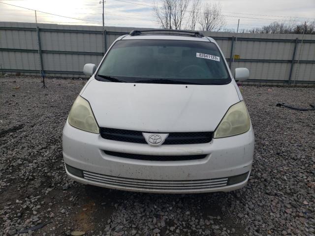 5TDZA22C34S078976 - 2004 TOYOTA SIENNA XLE WHITE photo 5