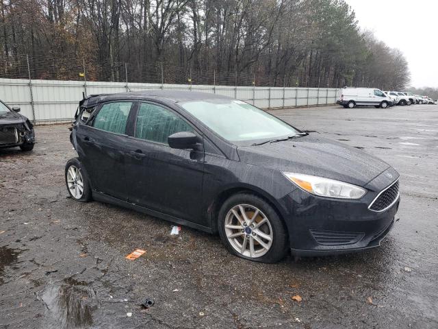 1FADP3K23JL248942 - 2018 FORD FOCUS SE BLACK photo 4