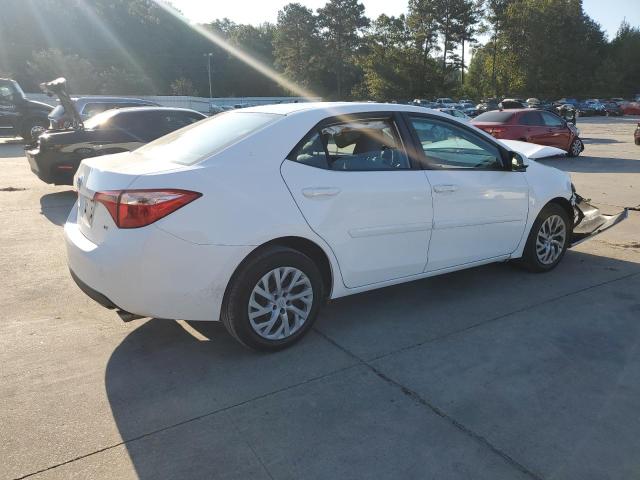 2T1BURHE8JC037340 - 2018 TOYOTA COROLLA L WHITE photo 3