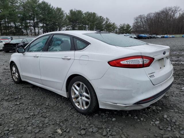 1FA6P0H70G5111724 - 2016 FORD FUSION SE WHITE photo 2