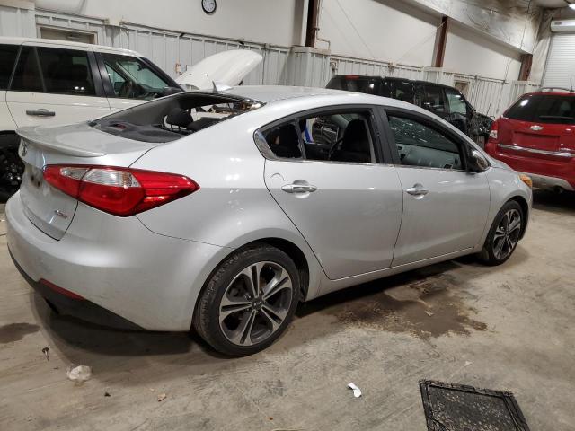 KNAFX4A83G5475959 - 2016 KIA FORTE EX SILVER photo 3