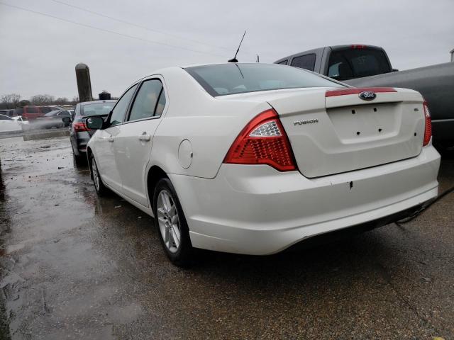 3FAHP0HA1AR414326 - 2010 FORD FUSION SE WHITE photo 2