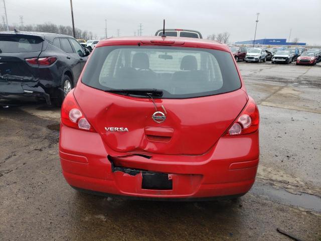 3N1BC1CP2AL375569 - 2010 NISSAN VERSA S RED photo 6