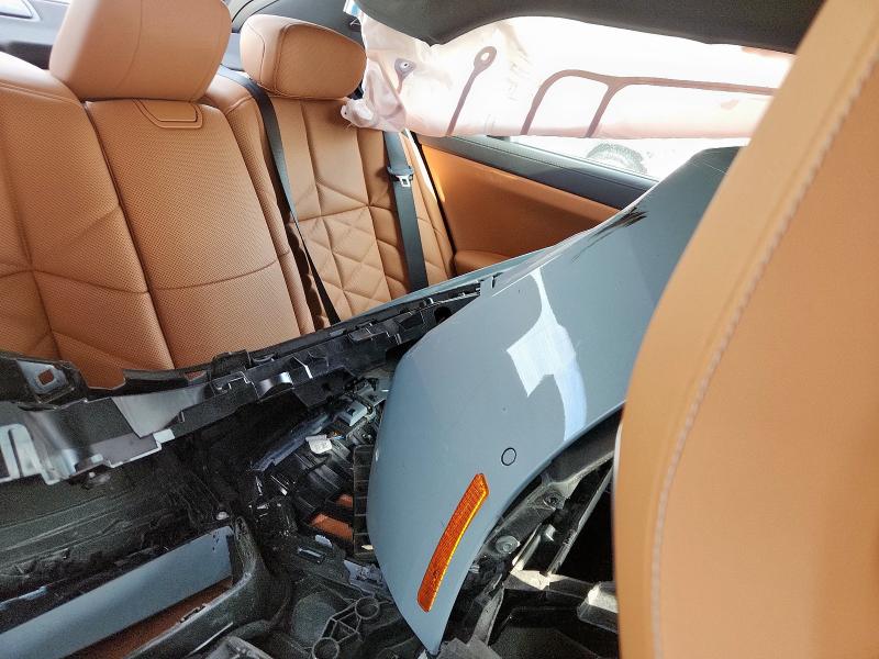 WBA23EH01PCM68858 - 2023 BMW 740 I GREEN photo 10