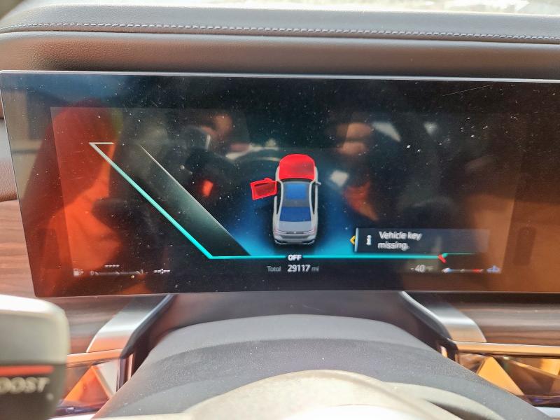 WBA23EH01PCM68858 - 2023 BMW 740 I GREEN photo 9