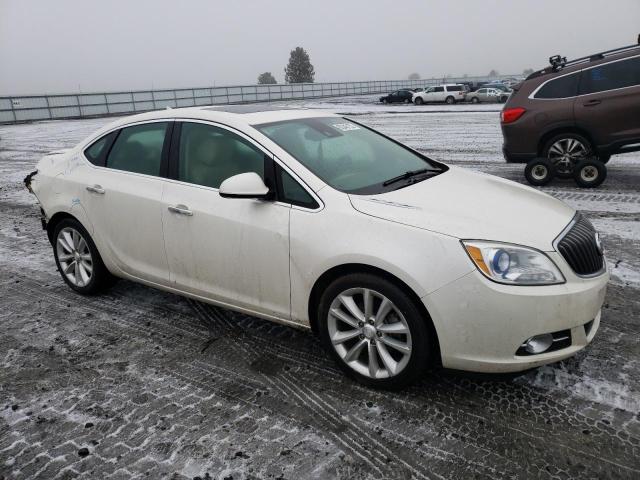 1G4PT5SV5E4235792 - 2014 BUICK VERANO PREMIUM WHITE photo 4