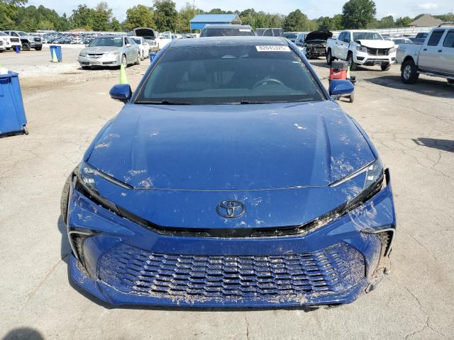 4T1DAACK6SU032587 - 2025 TOYOTA CAMRY XSE BLUE photo 5