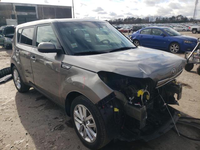 KNDJP3A5XH7488954 - 2017 KIA SOUL + GRAY photo 4