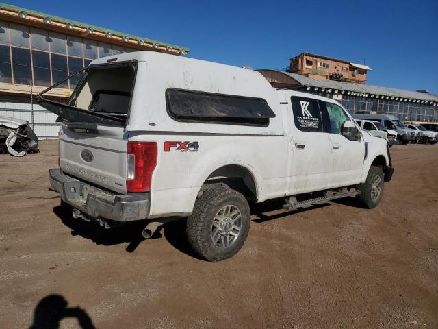 1FT7W2B6XHED08804 - 2017 FORD F250 SUPER DUTY WHITE photo 3