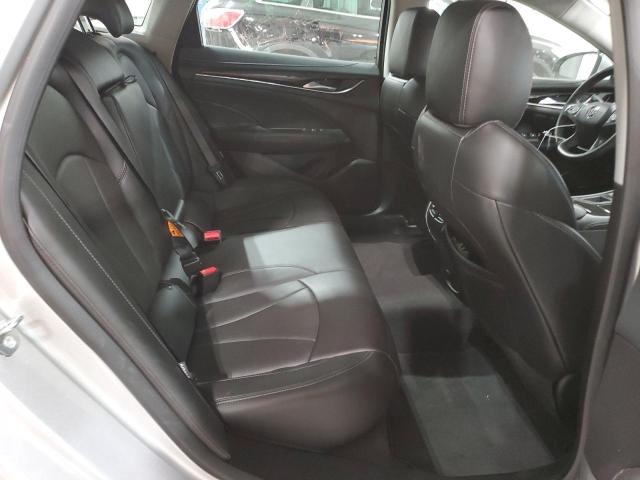 1G4ZP5SZ9JU118081 - 2018 BUICK LACROSSE ESSENCE SILVER photo 10