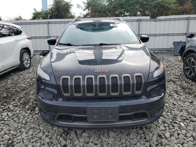 1C4PJMCS5GW309941 - 2016 JEEP CHEROKEE LATITUDE BLACK photo 5