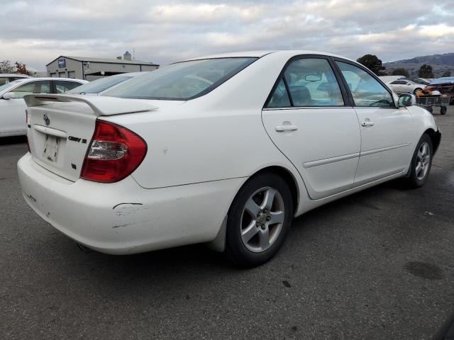 4T1BF30K72U020554 - 2002 TOYOTA CAMRY LE WHITE photo 3