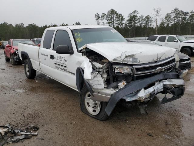 1GCHC29U47E175652 - 2007 CHEVROLET SILVERADO C2500 HEAVY DUTY WHITE photo 4