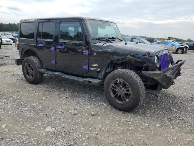 1C4HJWEG7CL273996 - 2012 JEEP WRANGLER U SAHARA Czarny zdjęcie 4