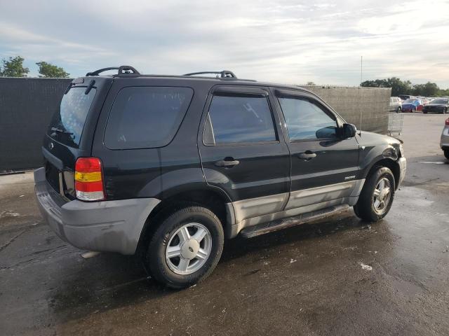 1FMYU01122KB24689 - 2002 FORD ESCAPE XLS BLACK photo 3