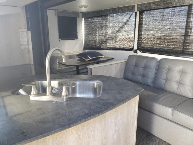 5SFPB3221NE511345 - 2022 HEART LAND PROWLER 双色 照片 6