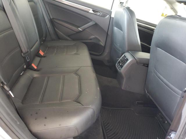 1VWBS7A33GC066021 - 2016 VOLKSWAGEN PASSAT SE Gümüş foto 10