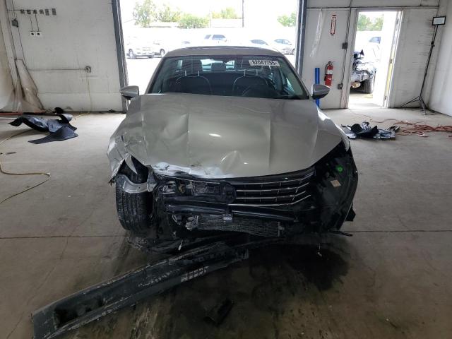 1VWBS7A33GC066021 - 2016 VOLKSWAGEN PASSAT SE Gümüş foto 5