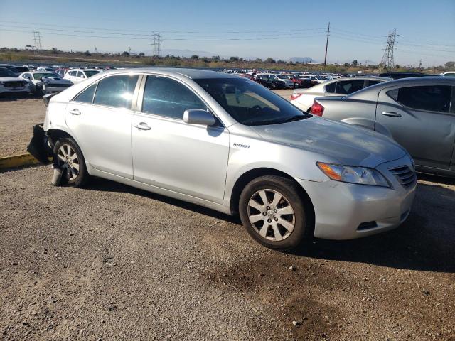 JTNBB46K093051721 - 2009 TOYOTA CAMRY HYBRID SILVER photo 4