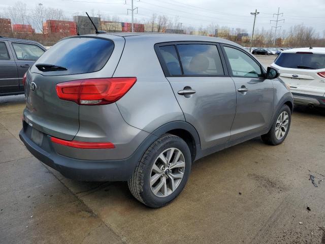 KNDPB3AC2G7811075 - 2016 KIA SPORTAGE LX SILVER photo 3