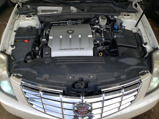 1G6KD57Y18U145822 - 2008 CADILLAC DTS CREAM photo 11