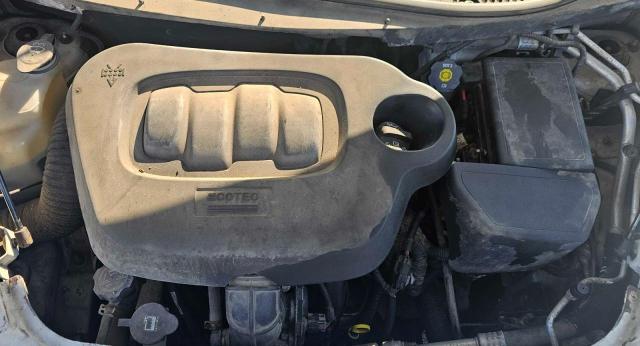 3GNCA13D88S703923 - 2008 CHEVROLET HHR LS WHITE photo 7