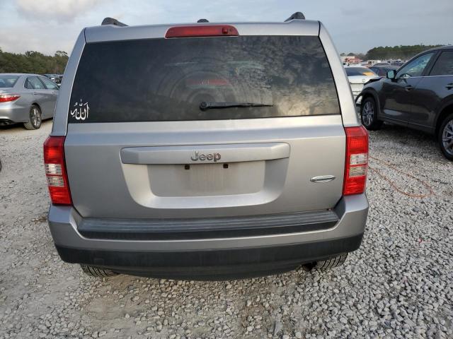 1C4NJPFA4GD582330 - 2016 JEEP PATRIOT LATITUDE SILVER photo 6