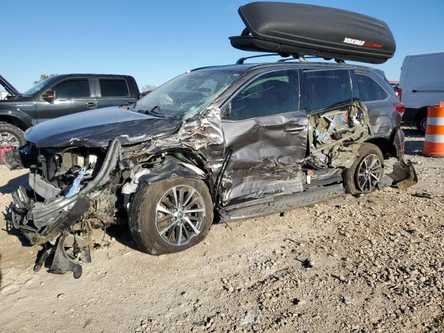 2017 TOYOTA HIGHLANDER SE, 