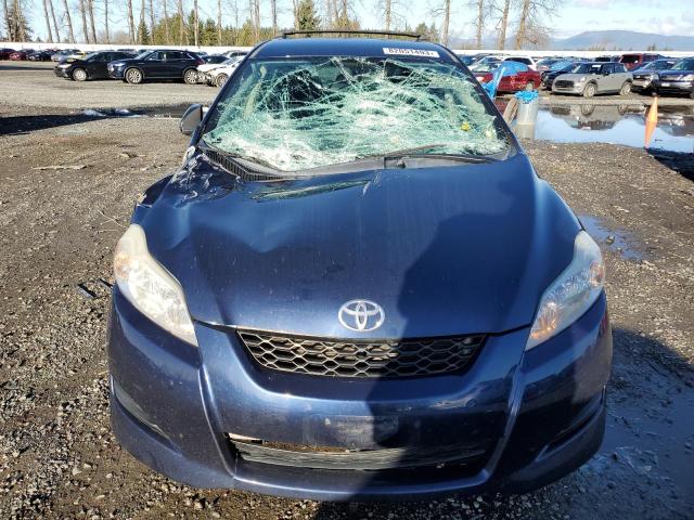 2T1KU4EE0DC063832 - 2013 TOYOTA COROLLA MA BLUE photo 5