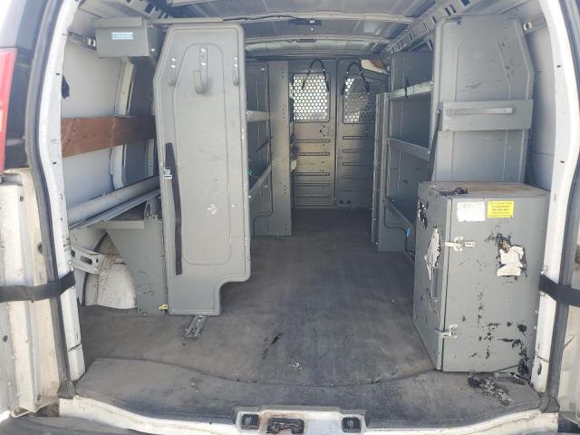 1GCWGFCF4F1231107 - 2015 CHEVROLET EXPRESS G2 أبيض صورة 10